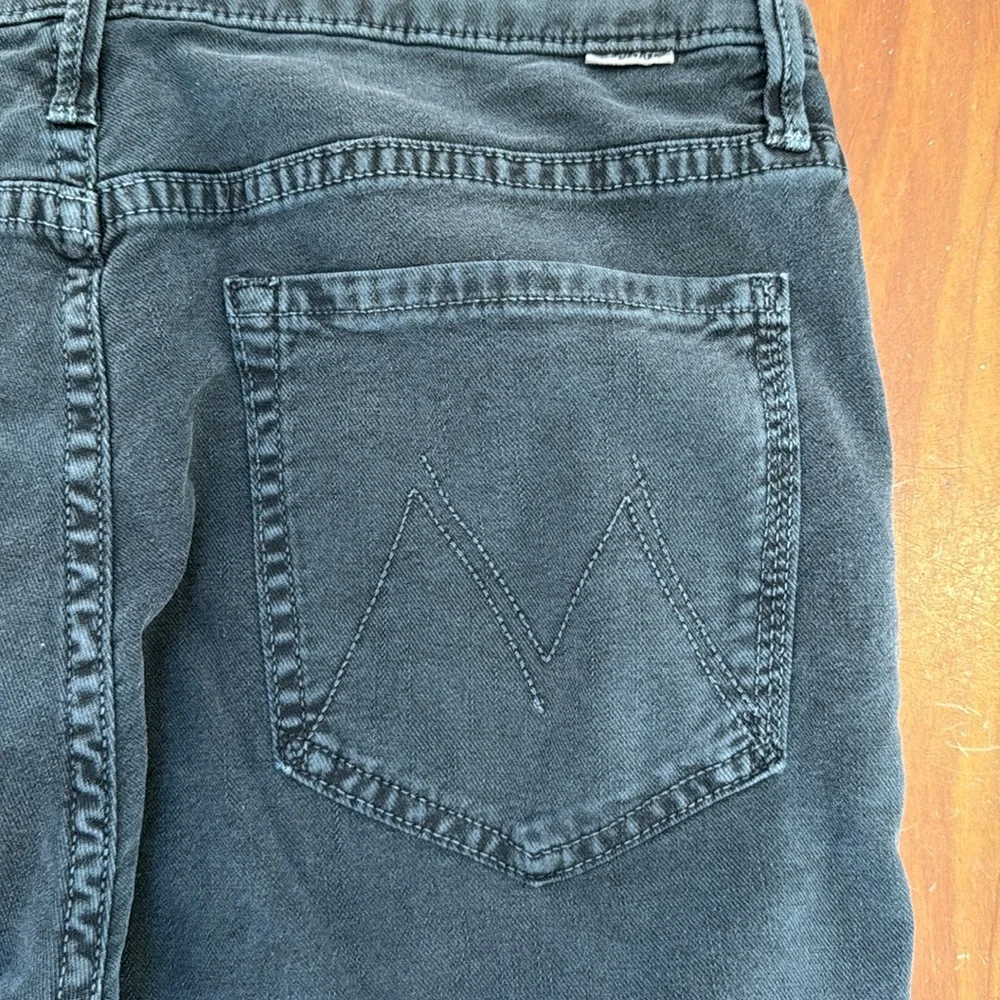 Mother Denim “Rascal” High Rise Ankle Fray - Picture 7 of 10